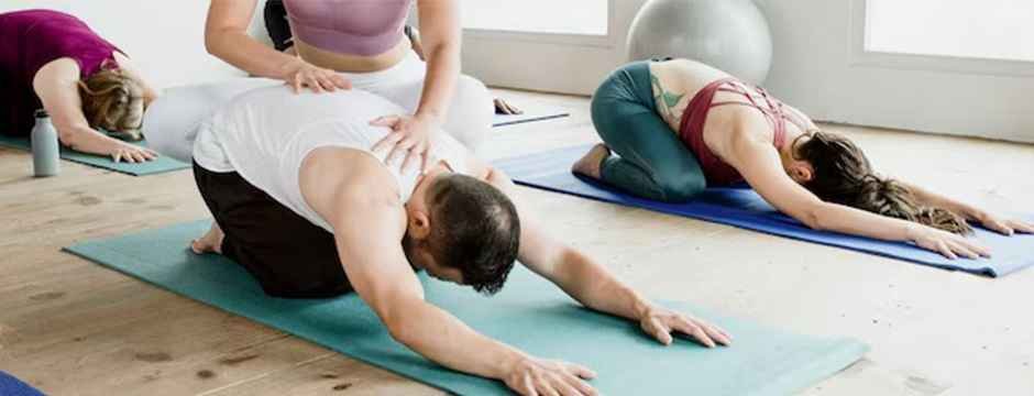 Yoga-Training-Programs