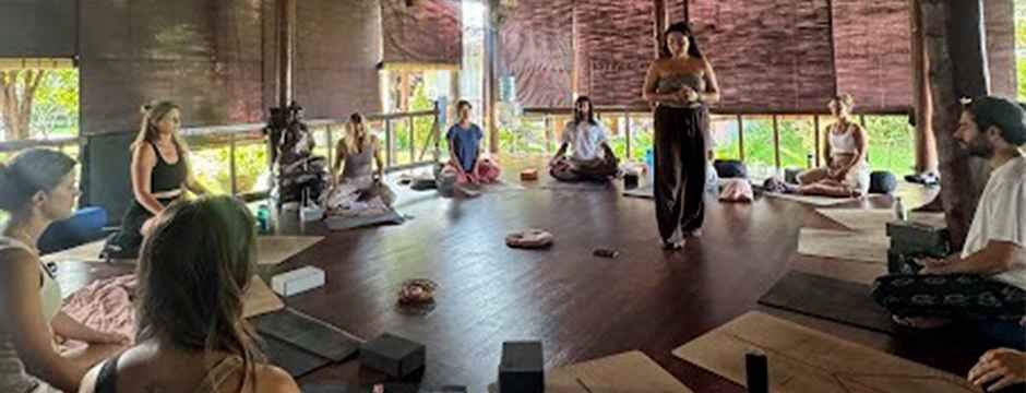 yoga retreat Bali